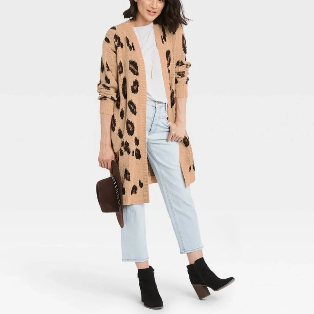 Women's Long Cardigan - Picture 2 of 6